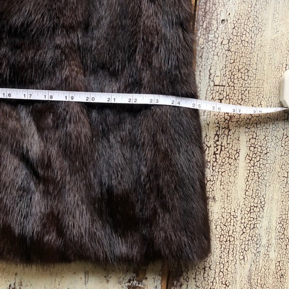 VINTAGE FUR Coat in Excellent Condition M/L - Picture 9 of 12